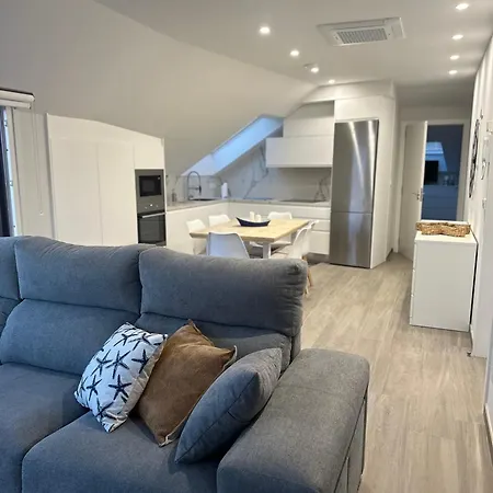 Atico Mirando O Mar * Porto do Son