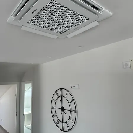 Atico Mirando O Mar *