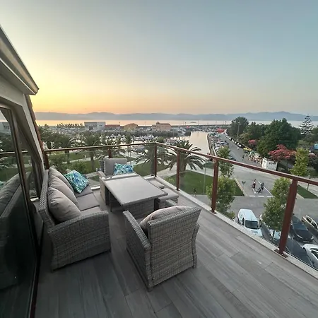 Atico Mirando O Mar Apartment